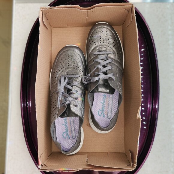 *New Low Price* Gunmetal Sneakers by Sketchers - Picture 4 of 8